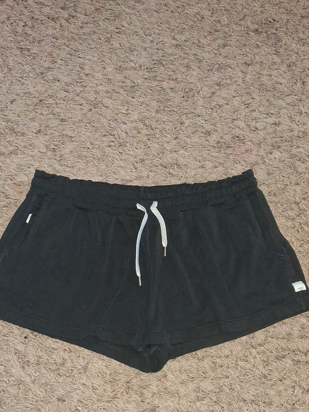Women's Vuori Halo Performance Shorts Size L Large